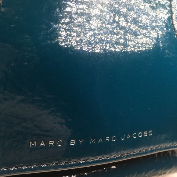 Marc by Marc Jacobs Small Aqua Faux Leather Bag - Picture 12 of 12